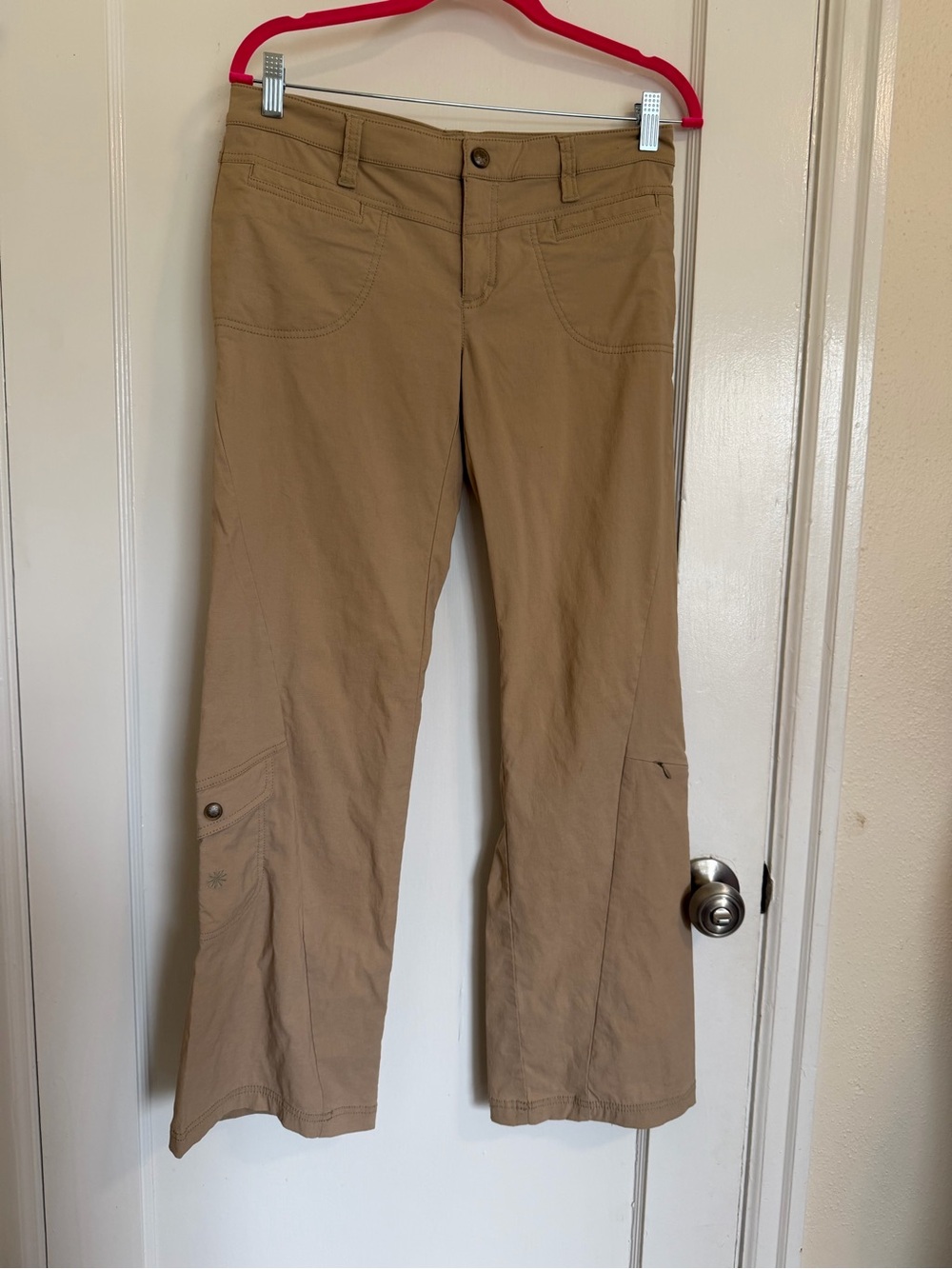 ATHLETA Dipper Cargo Pants Womens 10 Tan Khaki Hiking